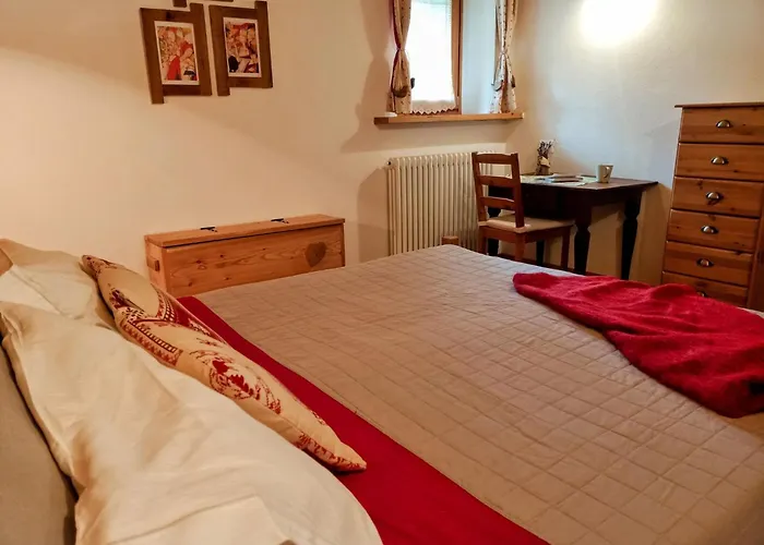 Zwei-zimmer-wohnung La Capra Ideal Fuer Paare Mit Kindern By Interhome