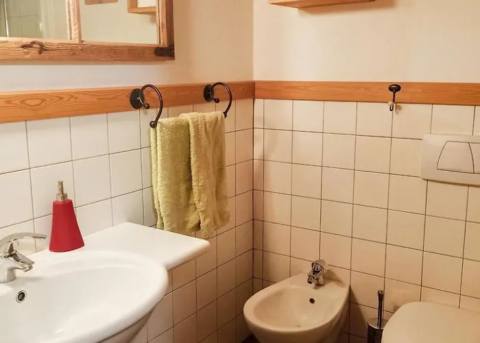 Zwei-zimmer-wohnung La Capra Ideal Fuer Paare Mit Kindern By Interhome Appartamento Gignod